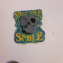 Load image into Gallery viewer, Grateful Dead Smile pin with Mr. Natural Truckin Patch